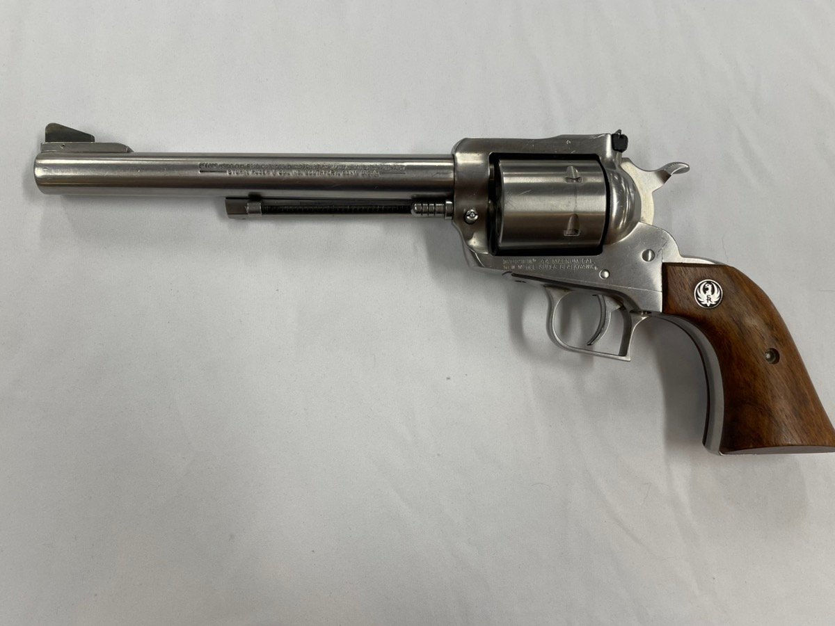 RUGER NEW MODEL SUPER BLACKHAWK STAINLESS
